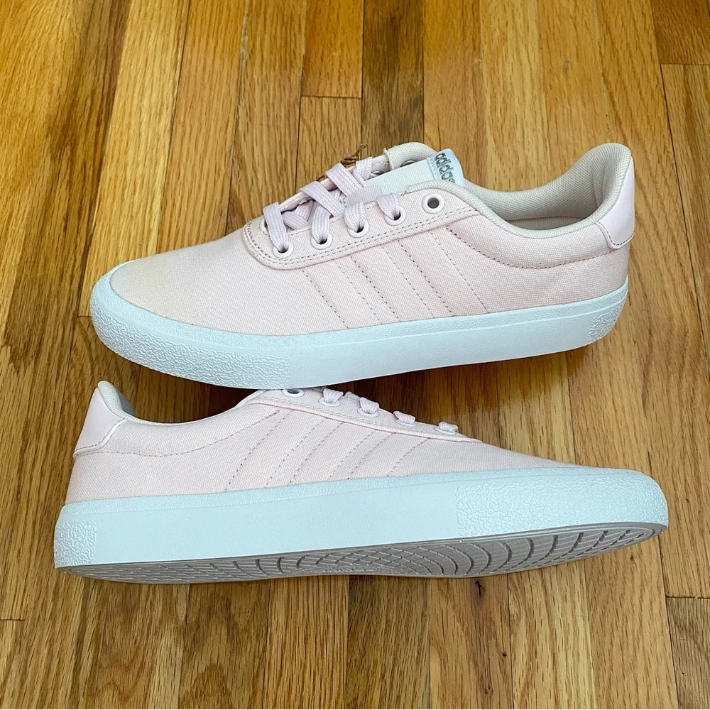 Adidas VULCRAID3R Women’s Sneakers